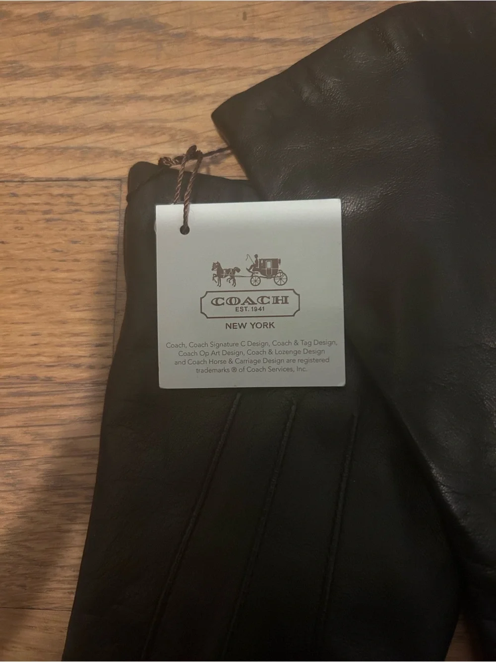 Coach leather gloves